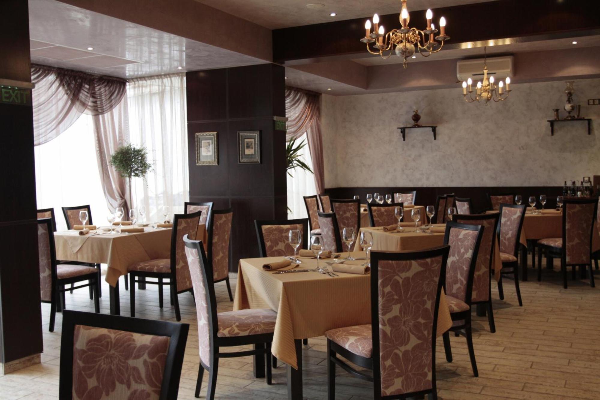 Guest House Palazzo 比亚拉 外观 照片